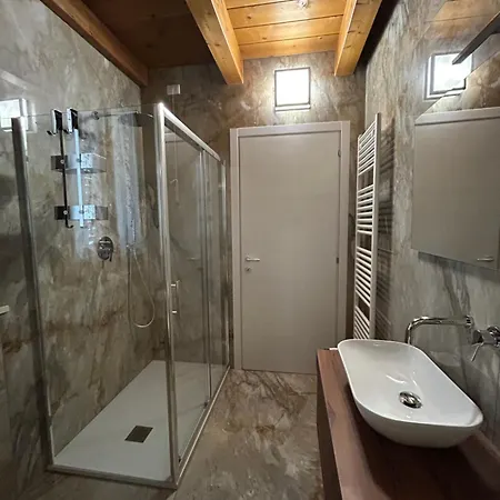 Stanza Affittacamere Monte Urano